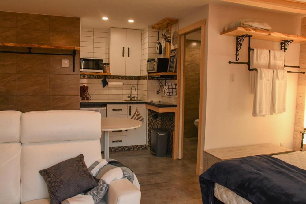 Gite Grand Moment Bed & Breakfast Cabano Bagian luar foto