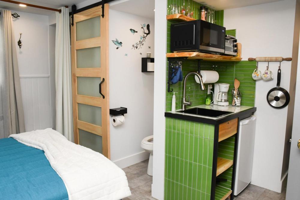 Gite Grand Moment Bed & Breakfast Cabano Bagian luar foto